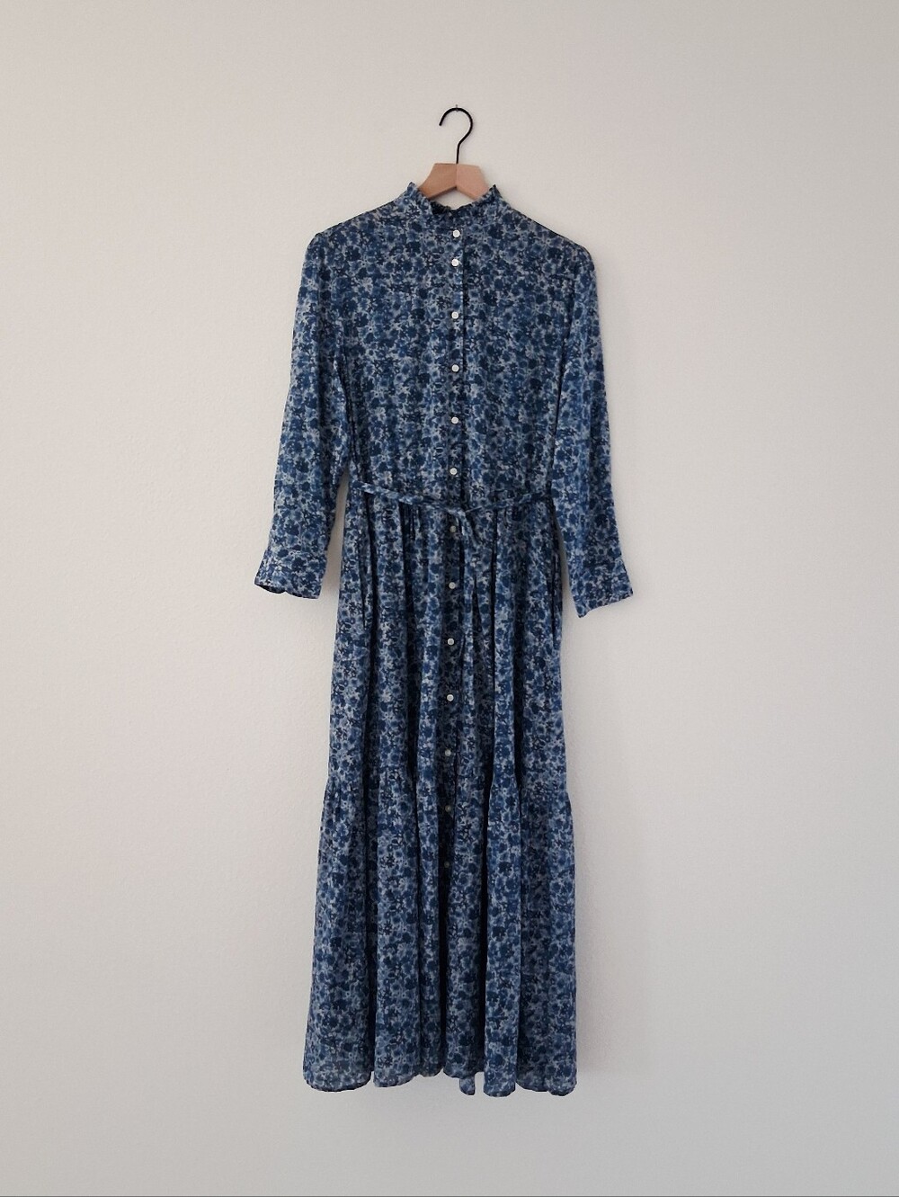 Trovata Birds Of Paradis Mamie Long Maxi Dress Indigo Floral - Picture 3 of 15